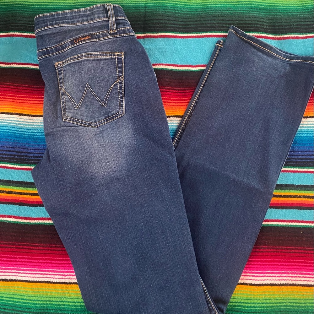 Wrangler Q-Baby no gap waistband boot cut jeans
